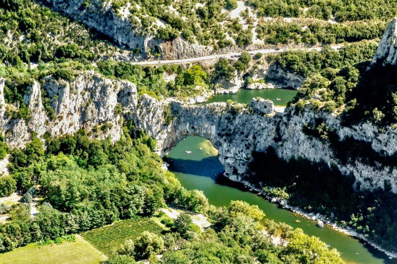 Hebergements Des Posas Sampzon Dış mekan fotoğraf